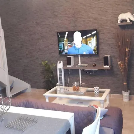 Holiday home Domaine Des Berges Du Canal